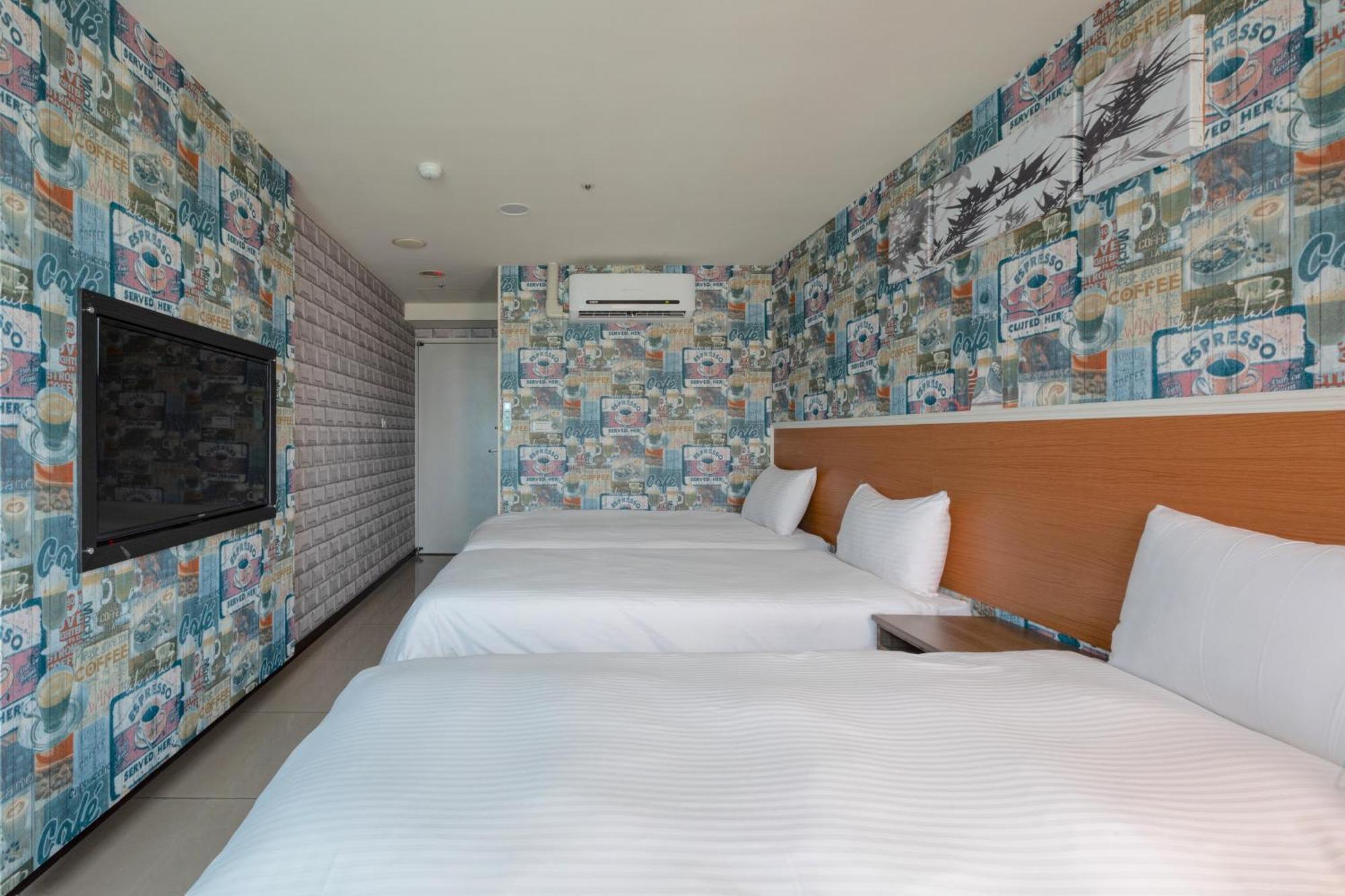 E Lim Hotel Чжунли Стая снимка