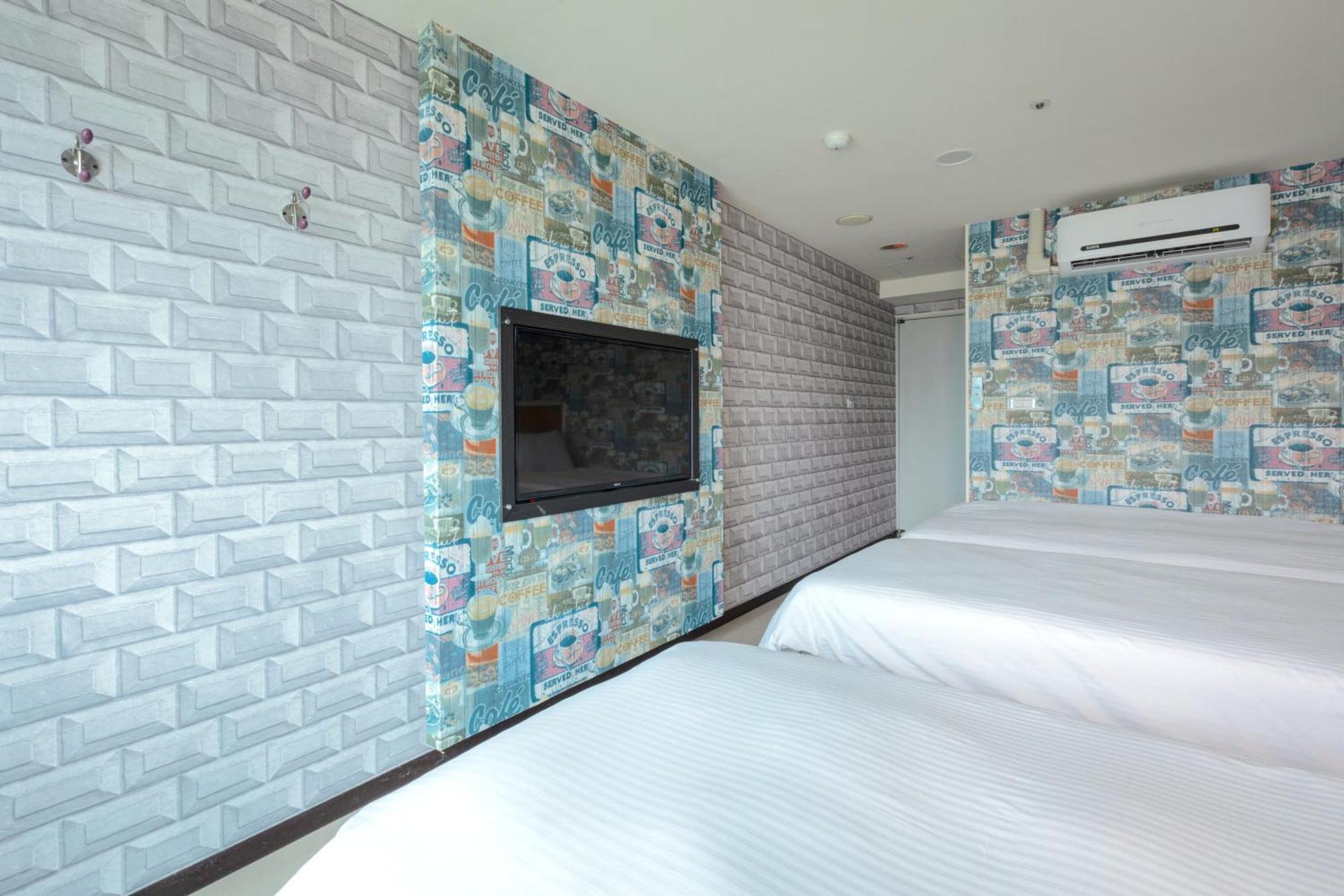 E Lim Hotel Чжунли Стая снимка